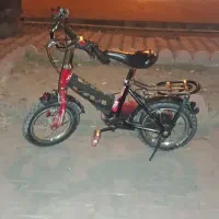 دوچرخه سایز 12درحد نو‌