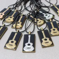 گردنبند گیتار