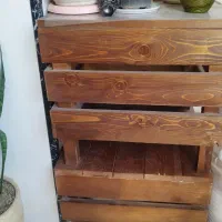 میز چوبی|کافی‌شاپ و رستوران|صباشهر, |دیوار