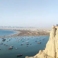 اجاره ون تویوتا و مینی بوس هیوندا گردشگری چابهار|خدمات حمل و نقل|چابهار, |دیوار