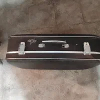 چمدون قدیمی