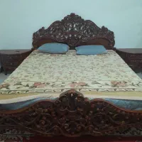 تخت خواب دونفره چوب