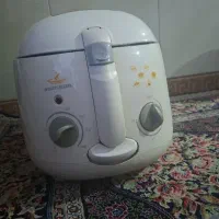 سرخ کن بلک اند دکر