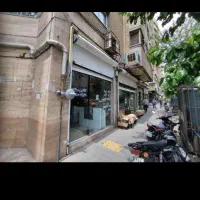 مغازه-30-متر-و-15-متر-بر-انبار-نفت-املاک-آزادیان