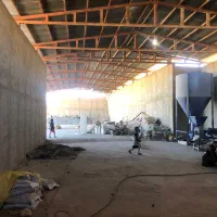 اجاره اصطبل اسب،گاوداری باتجهیزات،انبار ماشین آلات