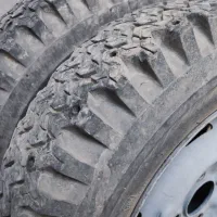 لاستیک یخ شکن پیکان|قطعات یدکی و لوازم جانبی|قم, سالاریه|دیوار