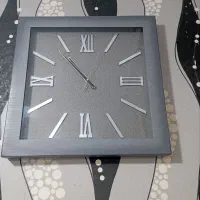 ساعت دیواری