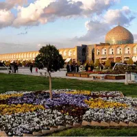 تور  اصفهان گردی (سی و سه پل میدان نقش جهان|تور و چارتر|رباط‌کریم, رباط‌کریم|دیوار