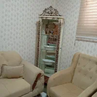 مبل ۸نفره همراه با عسلی تازه خریداری شده|مبلمان خانگی و میز عسلی|ایلام, |دیوار