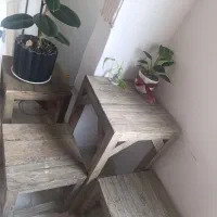 چهار پایه و میز