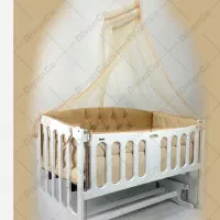 تخت کنار مادر،گهواره