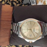 اصلی با جعبه
