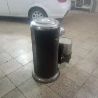 بخاری نفتی صحیح و سالم کم کار در حد نو اقبالیه