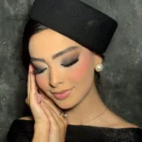 سالن زیبایی کاریزماتیک