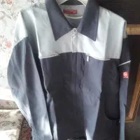 لباس کارمردانه