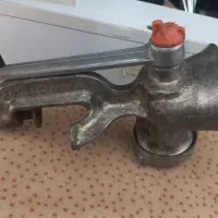 مبل رنگ کرم