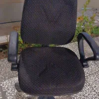 صندلی اداری چرخدار