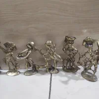 هفت عدد مجسمه برنزی کوچیک|مجسمه، تندیس، ماکت|تهران, سلسبیل شمالی|دیوار