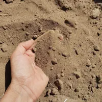 خاک نهر مناسب باغچه