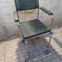 ویلچر حمامی با قابلیت حمل بیمار