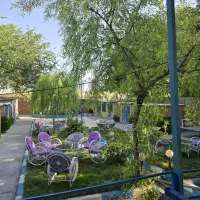 به یک کارگر وارد در کار سفره خانه نیاز مندیم