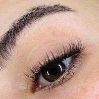 کاشت مژه|خدمات آرایشگری و زیبایی|اصفهان, کوی امیریه|دیوار