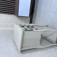 میز تلفن سلطنتی