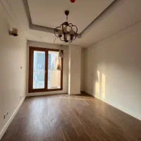 ۲۰۰متر پایین سیزدهم  برج باغ فول مشاعات ۲پارکینگ