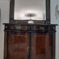 میز کنسولی