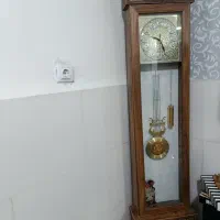 ساعت ایستاده و اینه کنسول