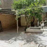 فروش خانه ۱۹۰ متری ۳ خوابه + سوئیت در طبقه بالا|فروش خانه و ویلا|قم, صدوق|دیوار
