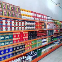 نیروی فروشنده خانم