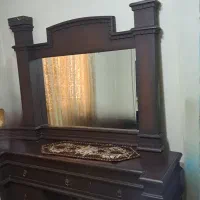تخت، میز آرایش، دو عدد پاتختی، تشک و کلافهای محکم|تخت و سرویس خواب|تهران, سلسبیل جنوبی|دیوار