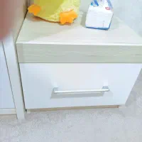 اگهی فروش کمد کشویی و کنسول