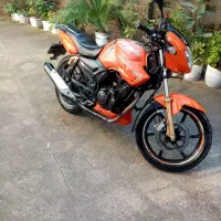 موتور آپاچی عروسک