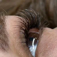 مدل برای لیفت ابرو و مژه