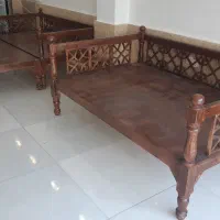 تخت و میز و صندلی سنتی