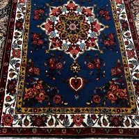 قالی دستباف بختیاری