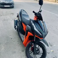 موتور سیکلت کلیک