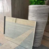 آینه سرویس بهداشتی