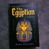 کتاب تاریخی  Mika Waltari جلد تخته‌ای قیمت ۶۰۰ ت