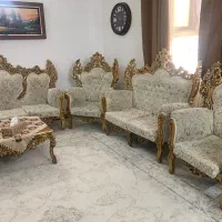 یک دست مبل هفت نفره شیک کاملا سالم و مرتب