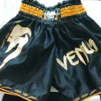 شلوارک ورزشی