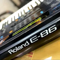 کیبورد دوم ROLAND E86 کلاسیک باصداهای بی‌نظیر