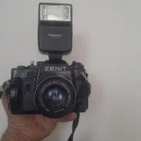 دوربین عکاسی زنیت zenit  اصلی ۳۵ ساله سالم سالم