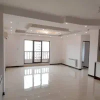 آپارتمان ۹۵ متری بسیار تمیز