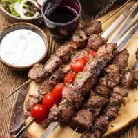 استخدام شاگرد کافه و کبابی( خانوم و آقا)