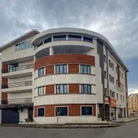 آموزش زبان انگلیسی از ۳/۵ سال تا بزرگسال