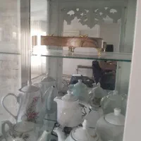 ساعت ایستاده و ویترین|بوفه، ویترین، کنسول|فردیس, منظریه|دیوار