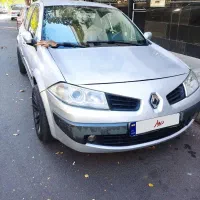 مگان ۲۰۰۰ اتوماتیک